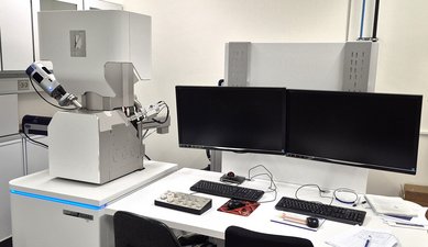 Image of iMAT's SEM Clara